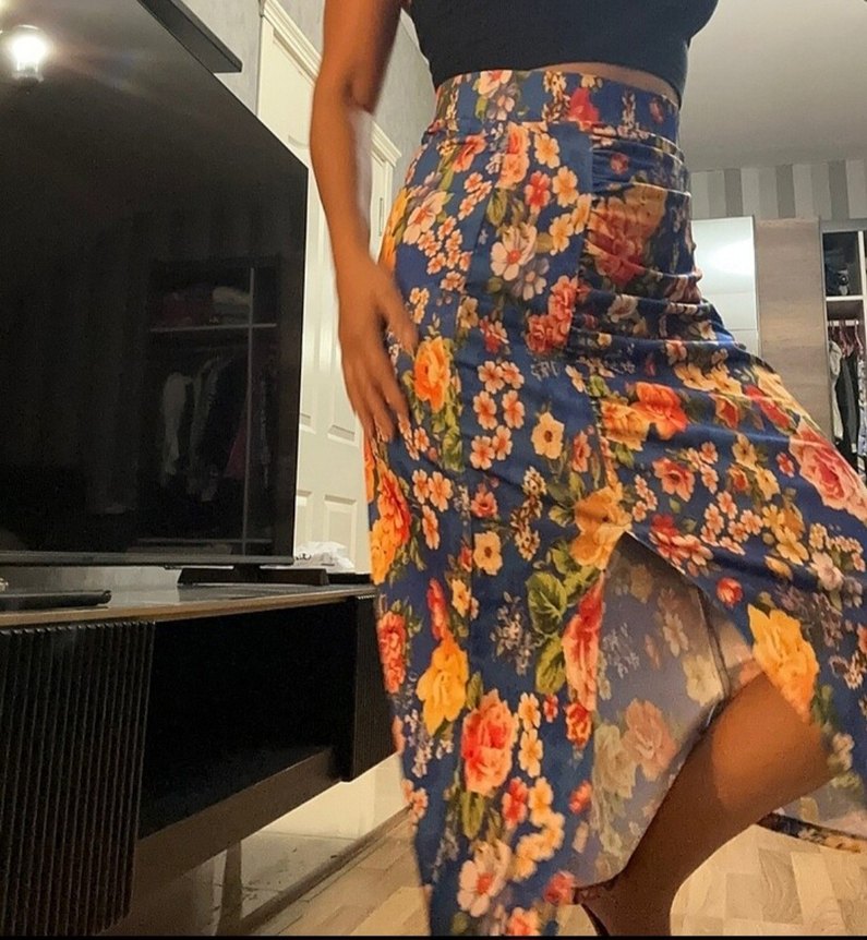 Çiçek Desenli Drapeli Midi Etek - Görsel 3