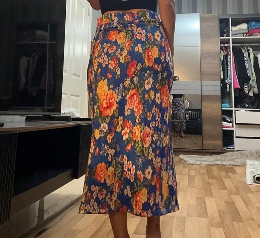 Çiçek Desenli Drapeli Midi Etek - Görsel 5