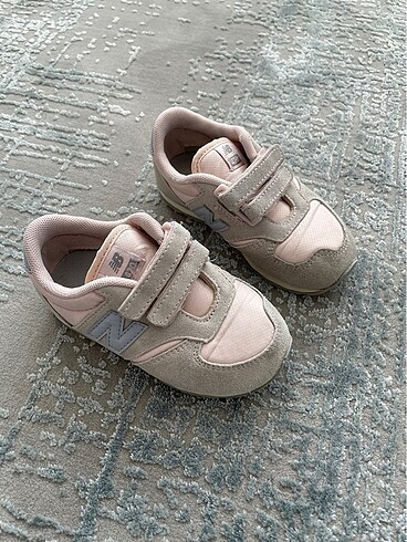 New Balance Deformesi yoktur