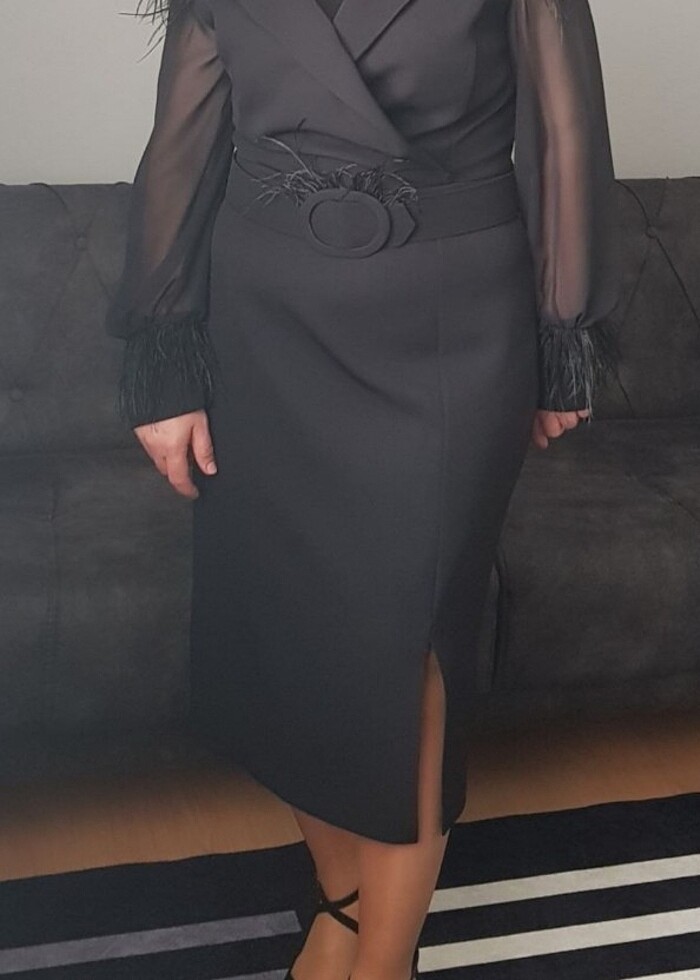 44 beden dalgıç kumaş tüy detaylı gece elbisesi - Görsel 2