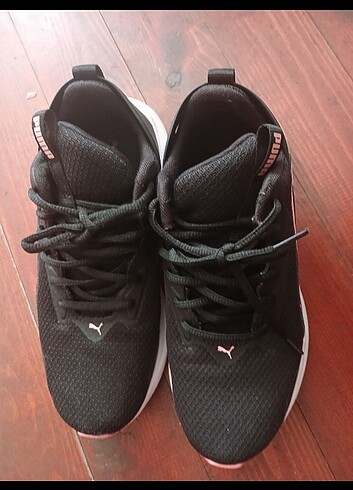 Puma Kadın spor ayakkabı