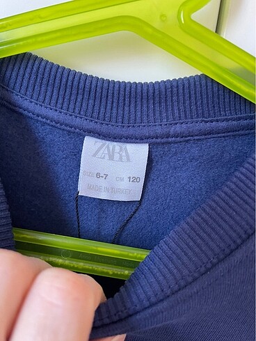 6 Yaş Beden Zara sweatshirt