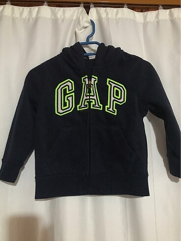 Erkek çocuk original GAP markalı 3-4 yaş için polarlı kışlık sw