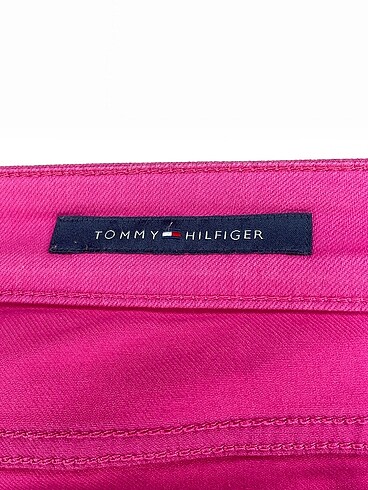 27 Beden pembe Renk Tommy Hilfiger Jean / Kot %70 İndirimli.