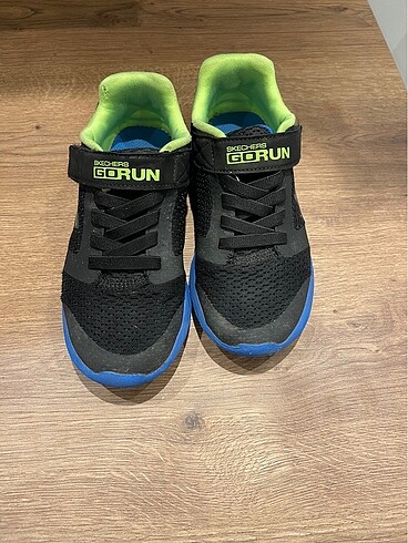33 Beden siyah Renk Az Kullanılmış Skechers Go Run