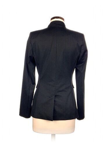 38 Beden ipekyol Blazer %70 İndirimli.