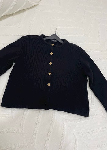 Düğmeli Siyah Triko Kadın Hırka - Görsel 2