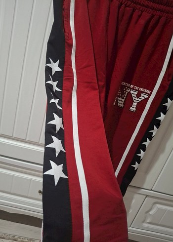 Kırmızı Baskılı Erkek Şort - Görsel 9