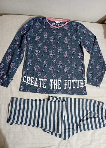 Pijama takımı