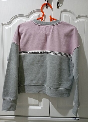 m Beden çeşitli Renk Under Armour sweatshirt