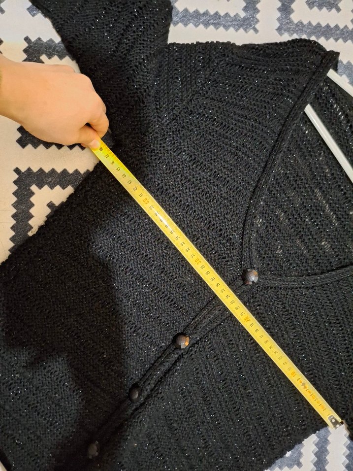 Siyah V Yaka Örgü Uzun Kollu Kadın Hırka - Görsel 2