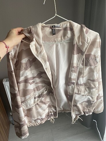 H&M yağmurluk