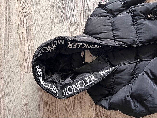 s Beden Moncler şişme mont