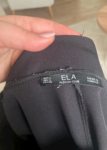 Kadın Siyah Elastik Kumaş Pantolon - Görsel 4