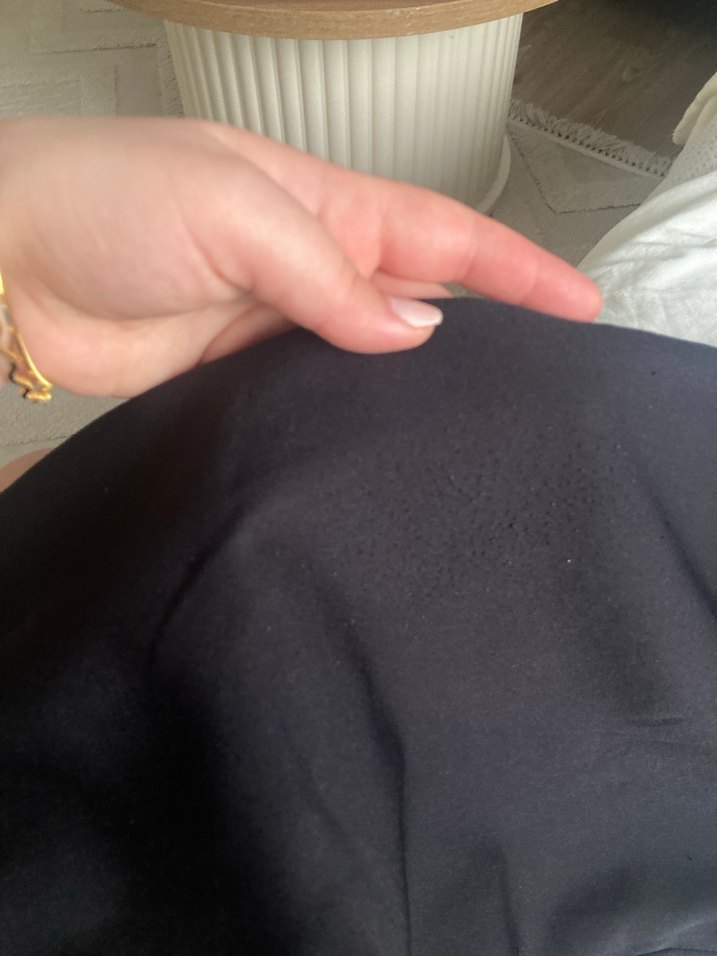 Kadın Siyah Elastik Kumaş Pantolon - Görsel 3