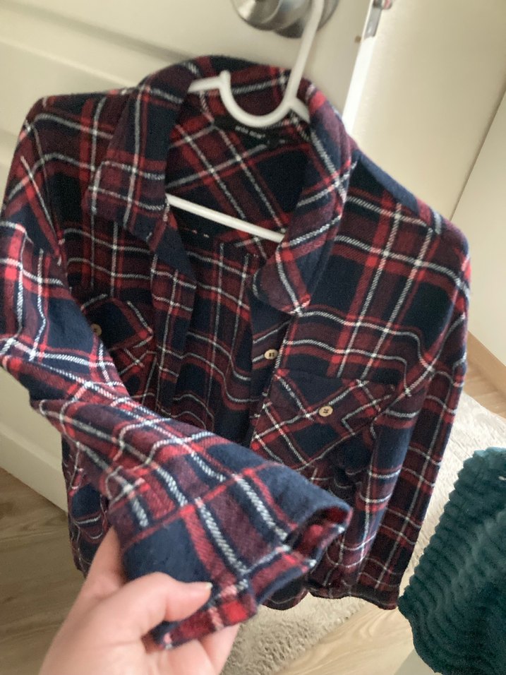 Bordo Ekose Desenli Düğmeli Kadın Gömlek - Görsel 3