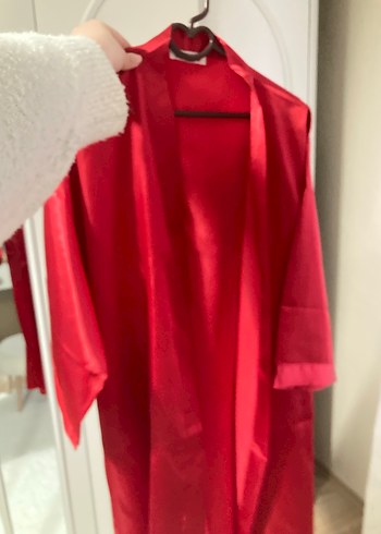 Parlak Kırmızı Uzun Kadın Pijama Takımı saten - Görsel 3