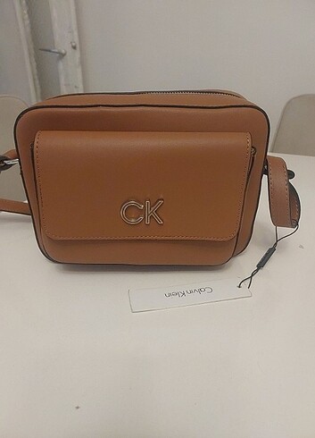 Calvin klein çanta 