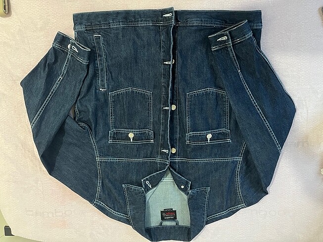 PULL AND BEAR