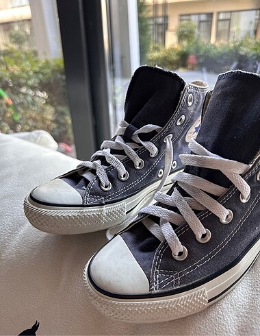 Converse Converse
