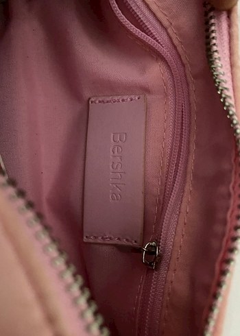Bershka Pembe saten çanta - Görsel 4