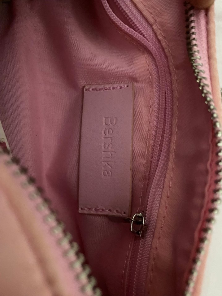 Bershka Pembe saten çanta - Görsel 4