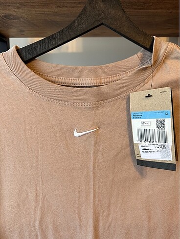Nike Gül kurusu rengi Tişört