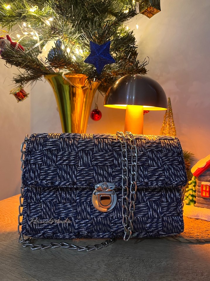 Zincir Detaylı Örgü Kadın Çanta - Görsel 3