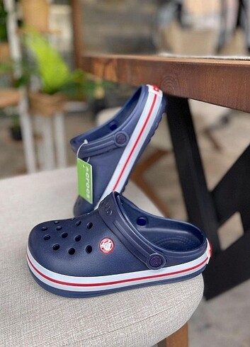 37 Beden pembe Renk Crocs terlik modelleri numaraları mevcuttur #crocs #terlik #birk