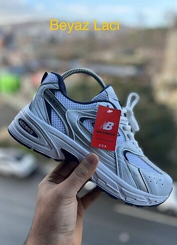 37 Beden Newbalance 530 spor ayakkabı beyaz laci Üst kalitedir.