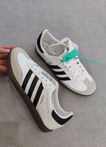 38 Beden Adidas samba beyaza siyah #Adidas #samba #sporayakkabı numaralar