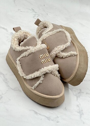 Mıu mıu bot vizon bej taba siyah #mıumıu #ugg #terlik #bot Mar