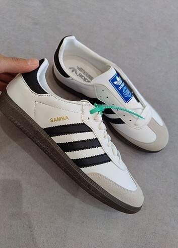 Adidas Adidas samba siyah #Adidas #samba #sporayakkabı 