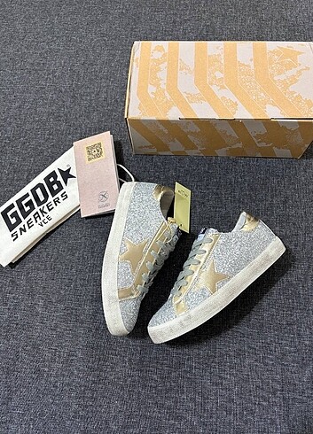 Golden Goose Deluxe #golden #goose #Deluxe 36/40 arası tüm numa