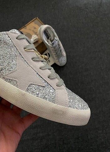 40 Beden gri Renk Golden Goose Deluxe #golden #Goose #Deluxe #sporayakkabı 36/40