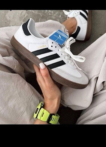 Adidas samba beyaza siyah spor ayakkabı #sporayakkabı #Adidas #s