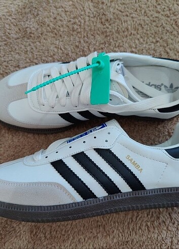Adidas Adidas samba beyaza siyah spor ayakkabı #sporayakkabı #Adidas #s