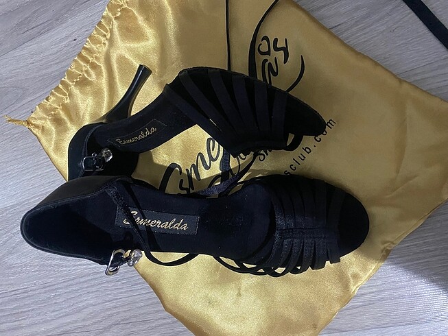 Esmeralda Dans Ayakkabısı