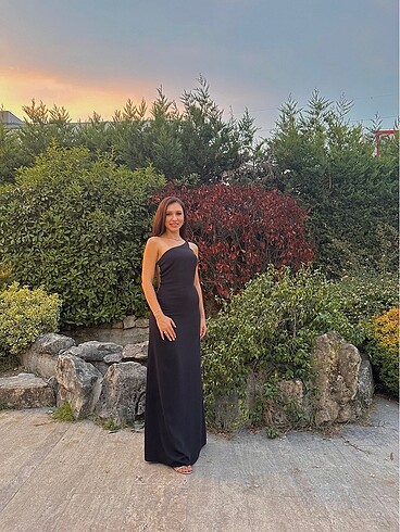 Gece elbisesi