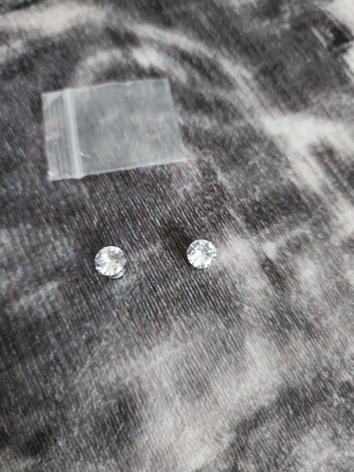 mıknatıslı küpe - Görsel 3