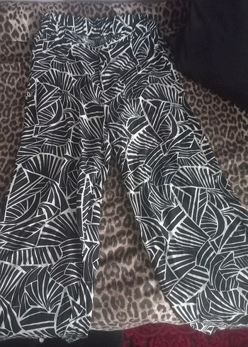 Yazlık Zebra Desenli Kadın Şalvar - Görsel 2