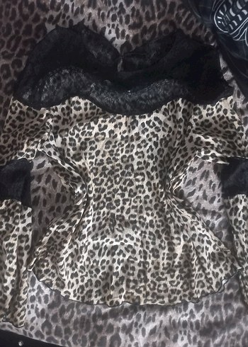 Zara Bluz Leopar - Görsel 2