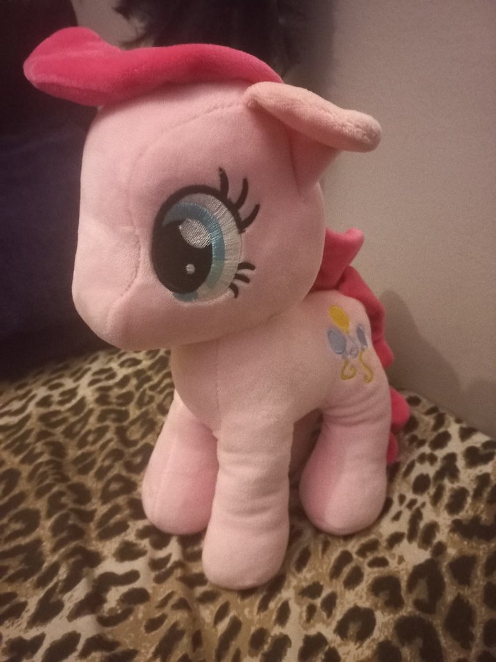 My Little Pony Peluş Oyuncak Pinky Pie - Görsel 3
