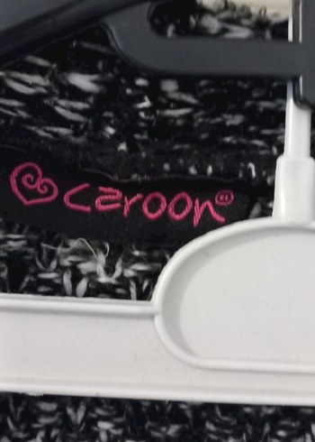 Beyaz Çiçek Baskılı Hamile Tişörtü - Görsel 4