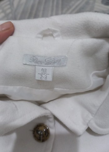 Kız Çocuk Beyaz Düğmeli Kaban - Görsel 3