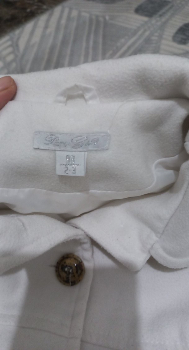 Kız Çocuk Beyaz Düğmeli Kaban - Görsel 2