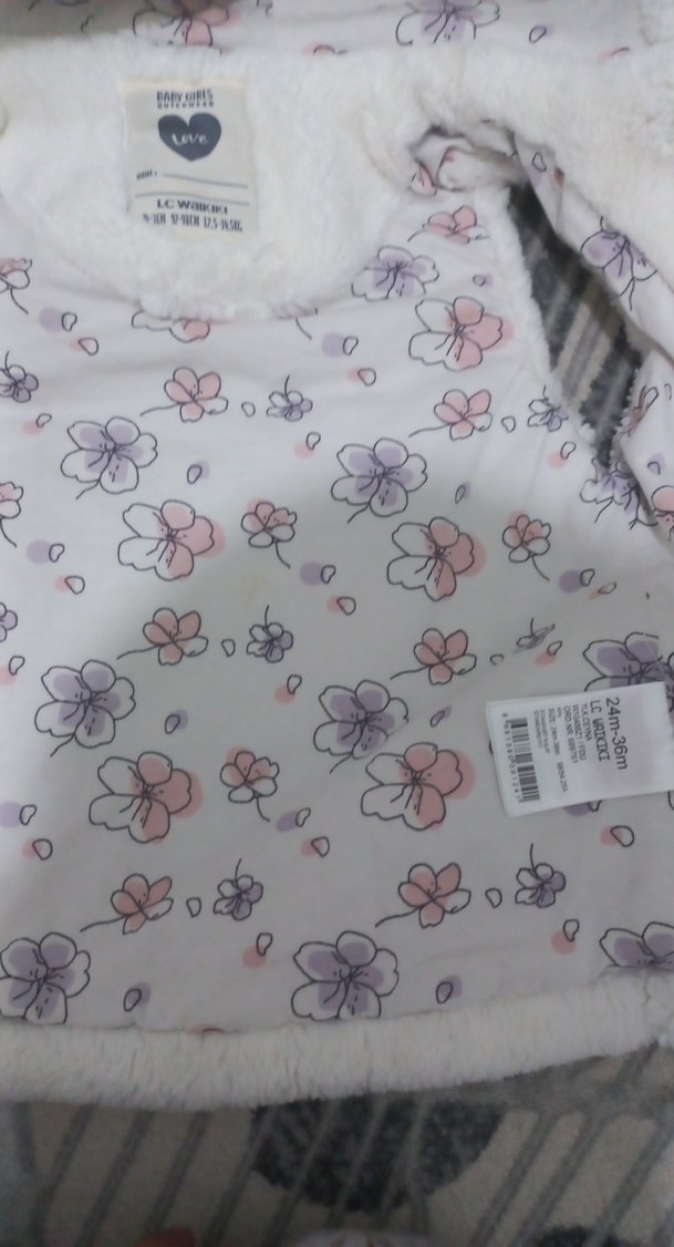 Kız Çocuk Beyaz Kürklü Yelek - Görsel 4