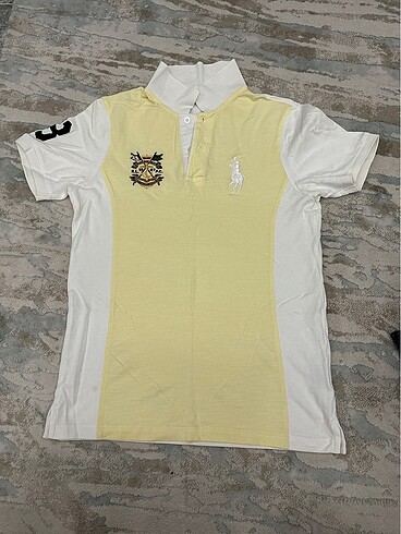 Polo yaka tişört