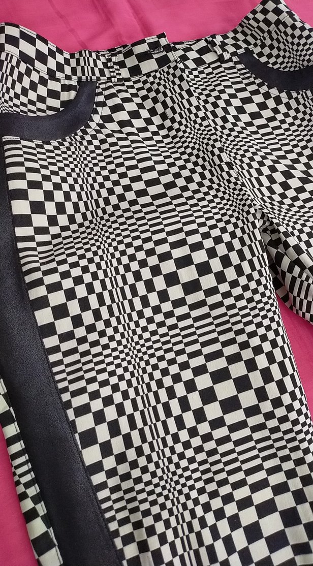 Kadın Kareli Dar Kesim Fermuarlı  likralı Kumaş Pantolon - Görsel 2