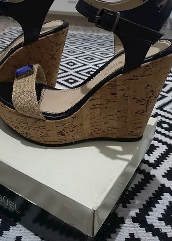 39 Beden Mavi Taşlı Bohem Dolgu Topuklu Kadın Ayakkabı